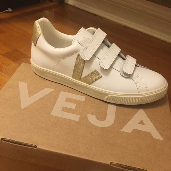 veja three lock gold
